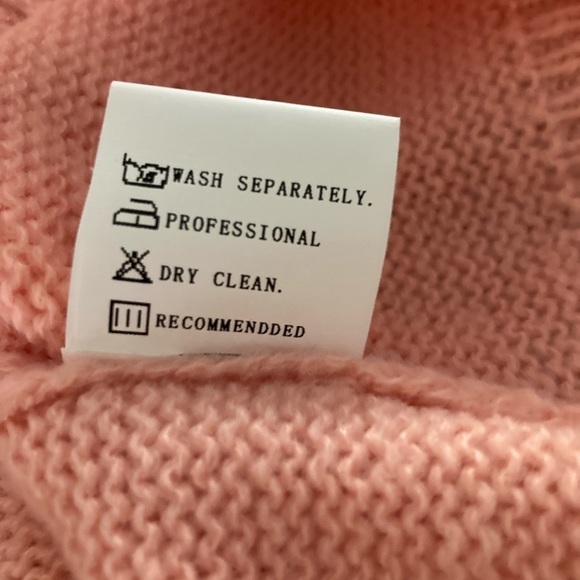 Noracora Pink knitted sweater with lace accents size Medium NWT Grandma - Picture 7 of 10